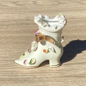 Vintage Ceramic Boot Vase Miniature Floral Hand Painted Japan UCAGCO Collector‎